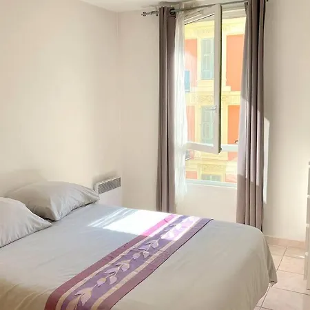 2 Flat Garibaldi/port In * Nice